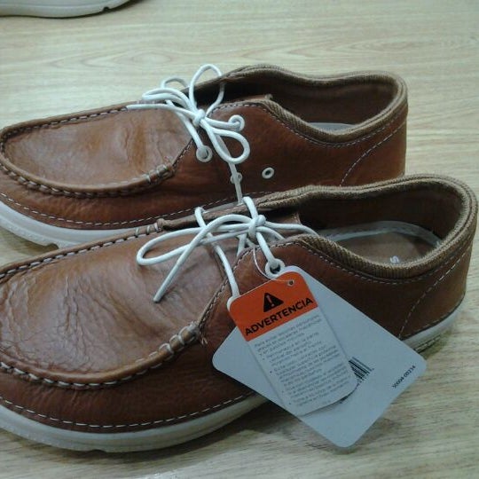 crocs gandaria city