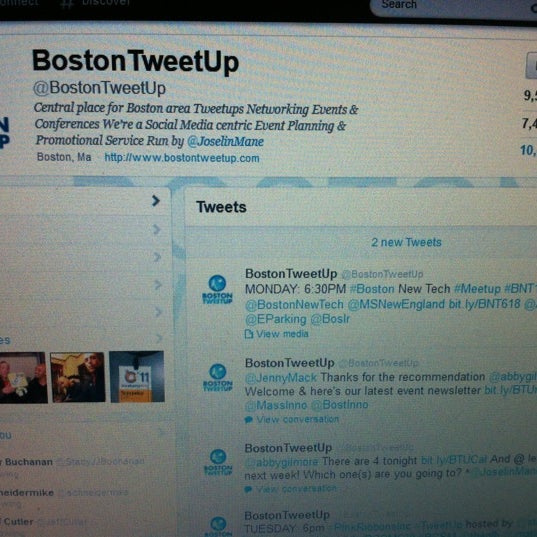 Снимок сделан в BostonTweetUp HQ пользователем Joselin M. 6/14/2012
