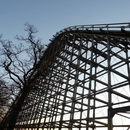 Photo taken at Lightwater Valley by Ashley Y. on 12/7/2012