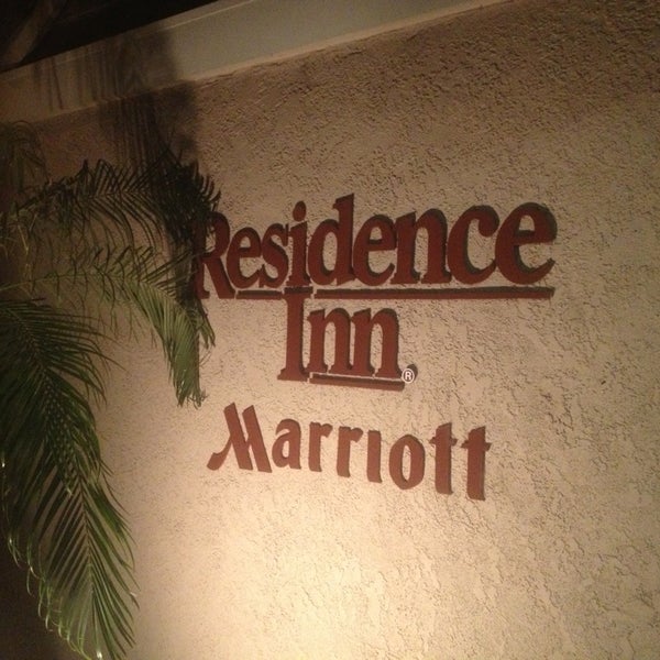 6/21/2013 tarihinde Muhannadziyaretçi tarafından Residence Inn by Marriott Irvine Spectrum'de çekilen fotoğraf