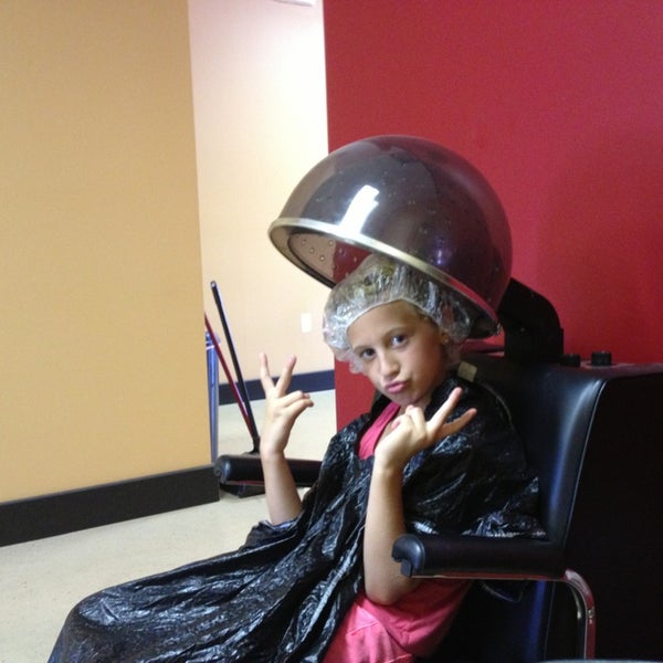 The Buzz Hair Salon 9 Visitors