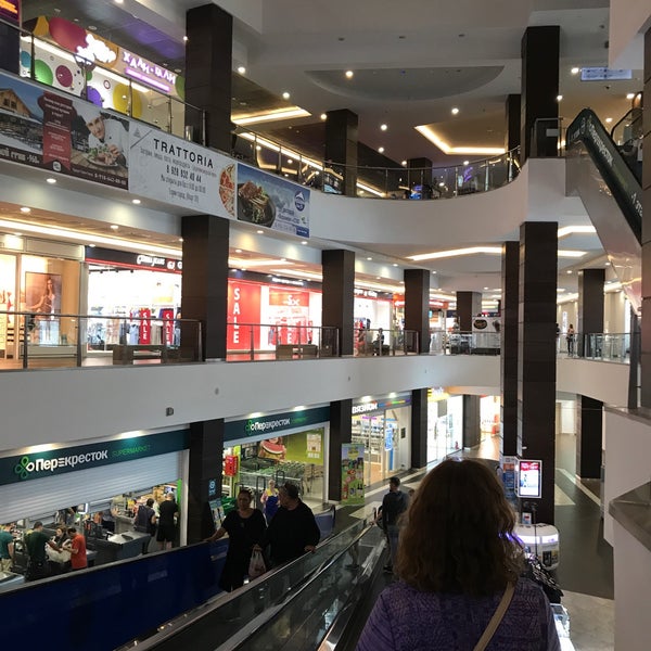 Трц горки молл красная поляна. Красная поляна сочи эсто садок. Трц горки молл красная поляна. Красная поляна сочи эсто садок. Горки молл эсто.