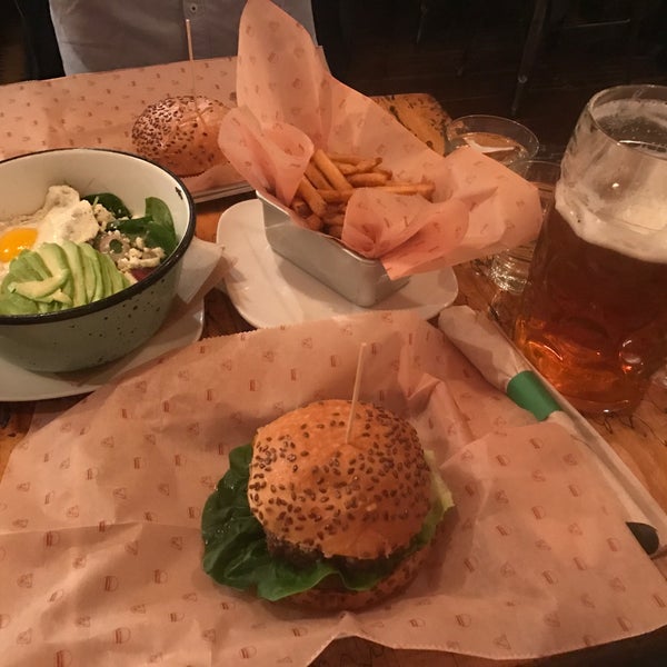 Organic and high quality ingredients. Option to create your own burger. Cheap and good beer.