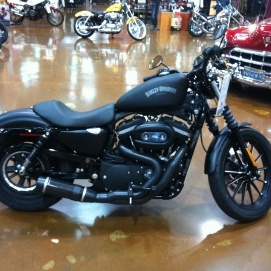 Photo prise au Red Rock Harley-Davidson par Joshua le10/11/2012