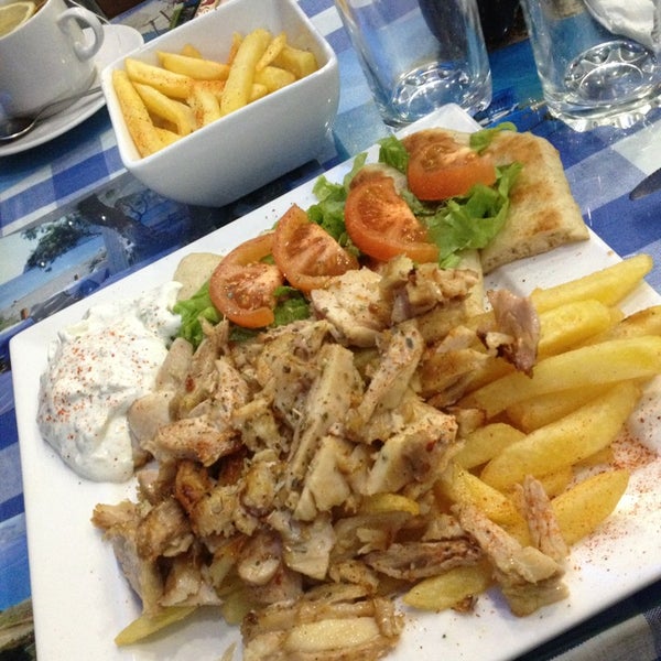 Санторини адлер меню. Санторини адлер меню. Санторини сочи кафе. Сочи санторини сувлачная. Санторини сочи макаренко меню.