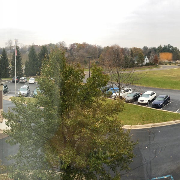 Photos At Comfort Suites Motel