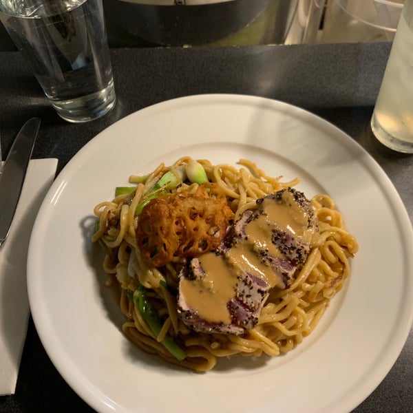 Pomelo (Now Closed) New American Restaurant in San Francisco