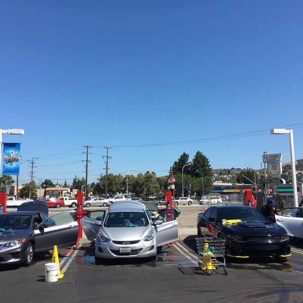 Splash Brothers Car Wash Car Wash and Detail