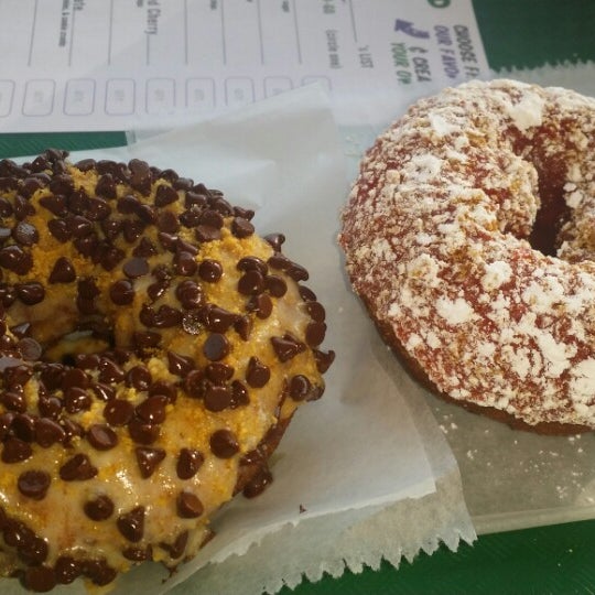 Photo taken at Fractured Prune Doughnuts AZ by Johnny E. on 1/7/2015