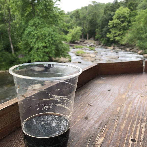 Photo taken at Hickory Nut Gorge Brewery by Rustin S. on 6/5/2022