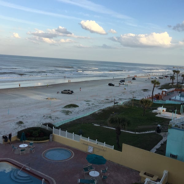 Photos At Comfort Inn Suites Daytona Beach 2 Tips