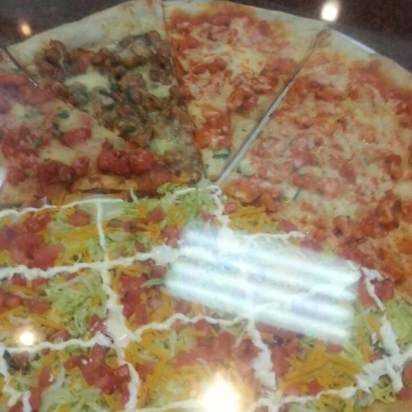 Photo taken at Mama Theresa&#39;s Pizzeria &amp; Restaurant by Vic D. on 4/20/2013