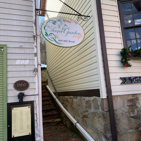 The Secret Garden Cafe - 404Mill St