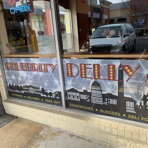 Photo taken at Celebrity Delly by GreatStoneFace A. on 1/28/2019
