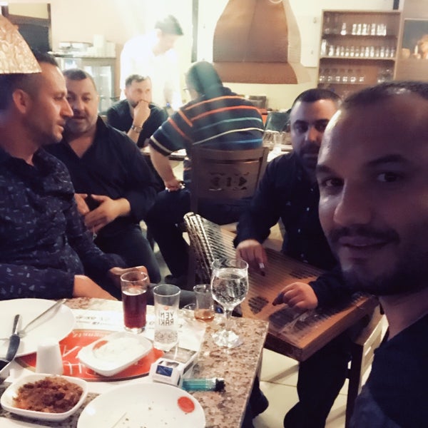 รูปภาพถ่ายที่ HT Manş-Et Restaurant โดย S€Z€R ⚓. เมื่อ 5/5/2017