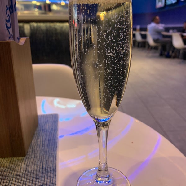Photo taken at Deep Blue by Emilie B. on 10/10/2019