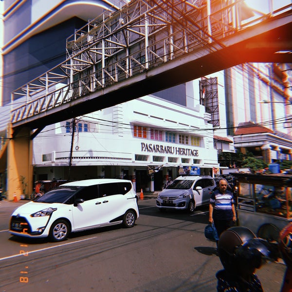 Photo taken at Pasar Baru Trade Center by Athifah A. on 12/14/2018