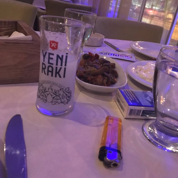 Foto tirada no(a) Kolcuoğlu Restaurant por Ertaç Y. em 4/6/2018