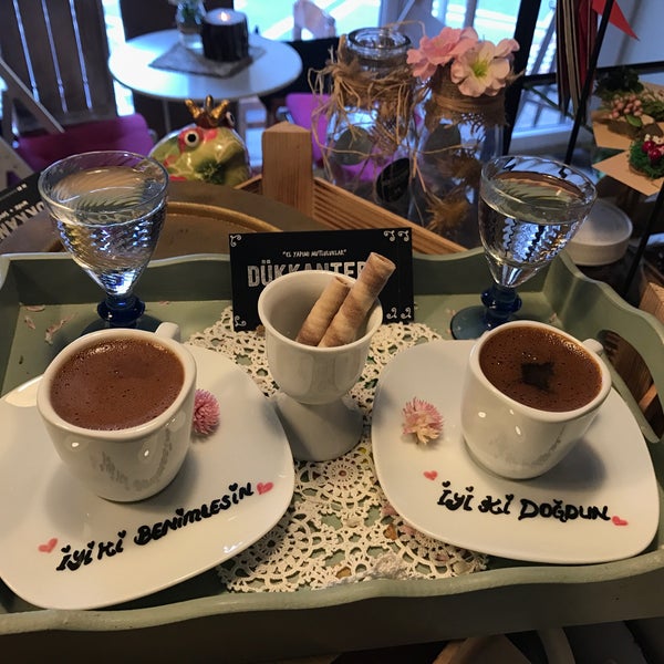 Foto tirada no(a) DukkanTere Work &amp; Shop &amp; Coffee por Zeynep Didem G. em 1/14/2017