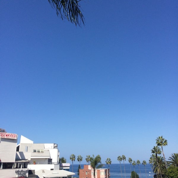 Photo taken at The Rooftop La Jolla by Cody B. on 10/19/2014