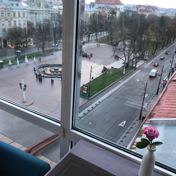 Das Foto wurde bei Panorama Restaurant von Viktoriya M. am 10/27/2018 aufgenommen
