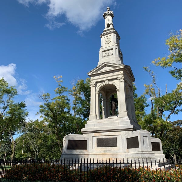 Photo taken at Cambridge Common Park by Brynk on 9/24/2019