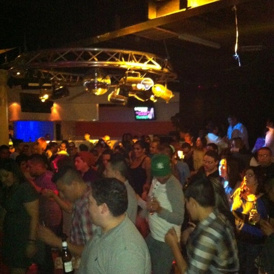 Photo prise au Heat Nightclub par Carlos S. le11/12/2012