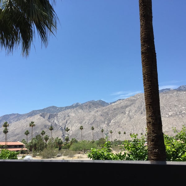 Photo taken at Courtyard by Marriott Palm Springs by Weiber X. on 5/12/2015