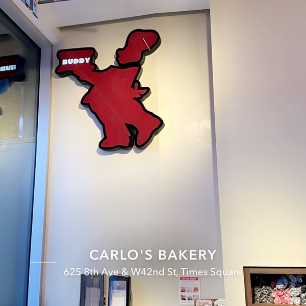 Foto tirada no(a) Carlo&#39;s Bake Shop por Fawaz em 3/3/2024