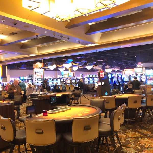 1/20/2018 tarihinde Zamir K.ziyaretçi tarafından Gun Lake Casino'de çekilen fotoğraf