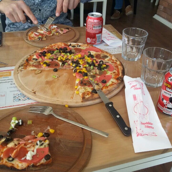 Ведиктй новгород пиццафабрика. Дом пиццы тула. Пицца экспресс тула токарева. Пицца серпухов. Пиццафабрика рф.