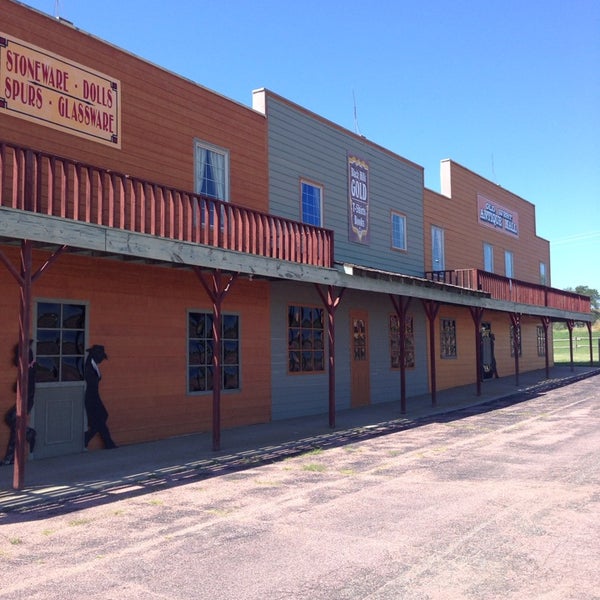 Вест. Вест трейд авто панорама. Глазов автосалон. Запад трейд. (90 л.