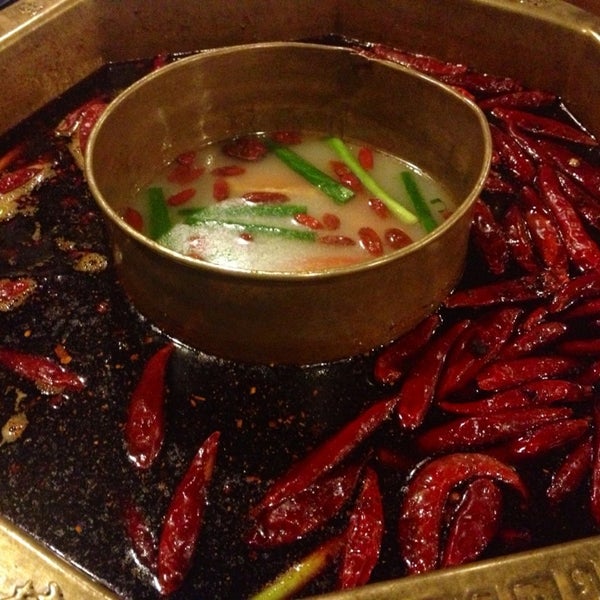 7/30/2013에 Anson Z.님이 Lan Dining Restaurant 蘭餐厅에서 찍은 사진