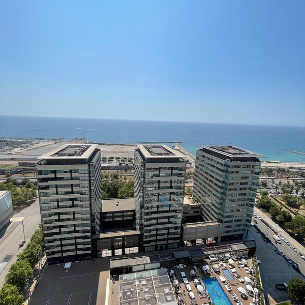 Photo taken at Hilton Diagonal Mar Barcelona by Abdullah ♋. on 7/21/2021
