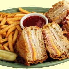 It's Monte Monday at Bennigan's Vineland!  Enjoy our legenary Monte Cristo for $7 or a Big Irish Burger for $7 all day MONDAY - EVERY MONDAY!  See you at Bennigan's