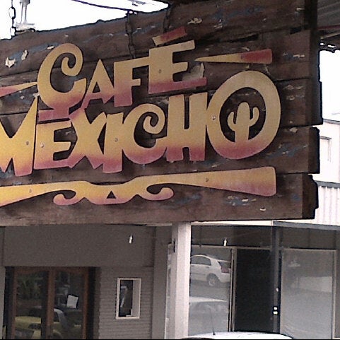 รูปภาพถ่ายที่ Cafe Mexicho โดย Aandre W. เมื่อ 10/13/2012