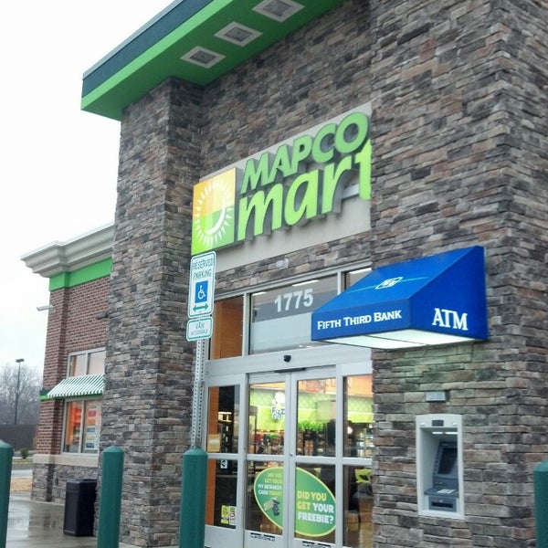 รูปภาพถ่ายที่ MAPCO Mart โดย Kelsey T. เมื่อ 2/13/2013
