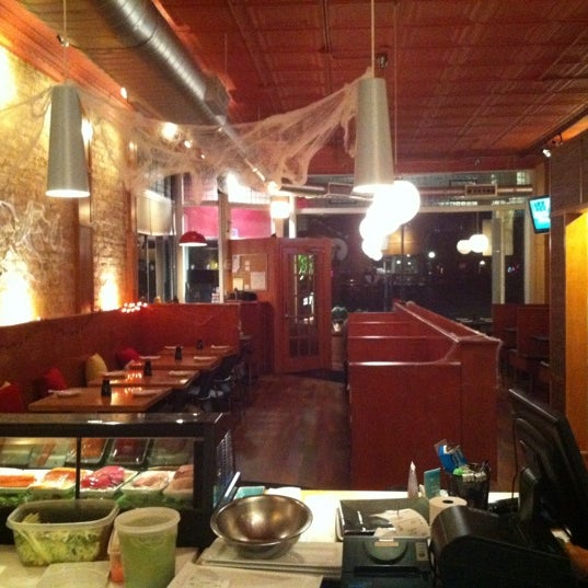 Foto tirada no(a) Bonsai Cafe por .NuNuy. em 10/31/2012