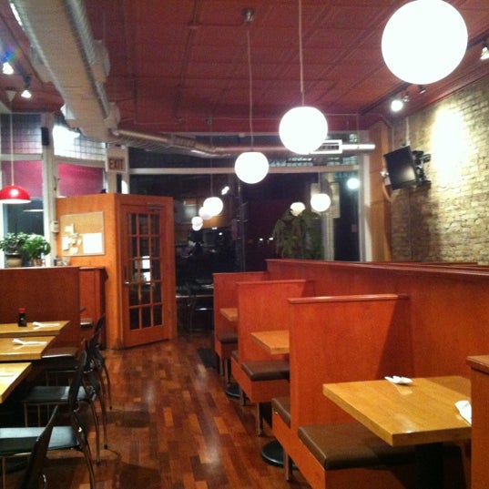 Foto tirada no(a) Bonsai Cafe por .NuNuy. em 10/1/2012