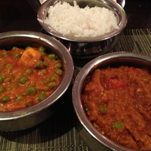 7/25/2013 tarihinde Henry L.ziyaretçi tarafından Pongal Kosher South Indian Vegetarian Restaurant'de çekilen fotoğraf