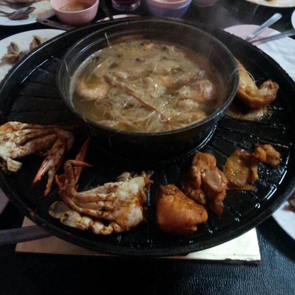 Photos At D Kayangan Steamboat Shah Alam Selangor