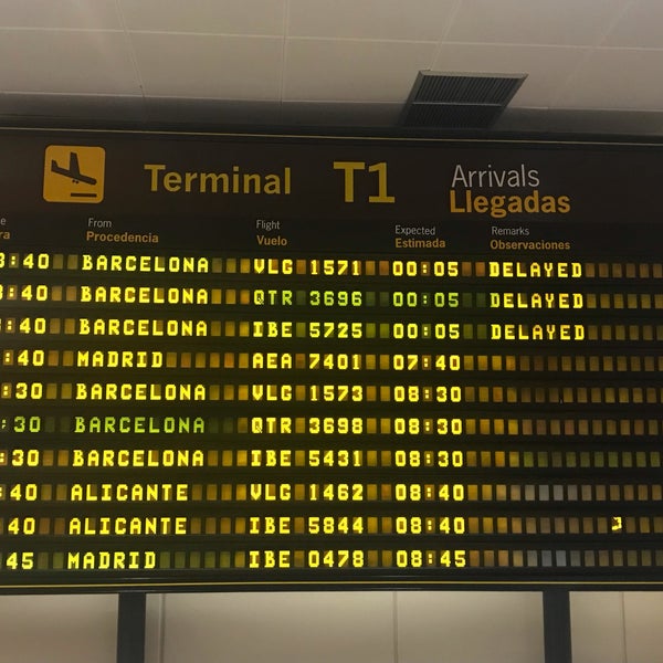 Foto tomada en Aeropuerto de Asturias (OVD)  por Lopez 🛫🛫 Q. el 4/24/2019