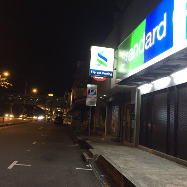 Standard Chartered Bank (Priority Banking Centre) Bank in Bukit Timah