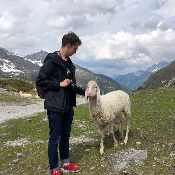 Снимок сделан в Stubaier Gletscher пользователем Вовусик ❤️ 6/21/2019