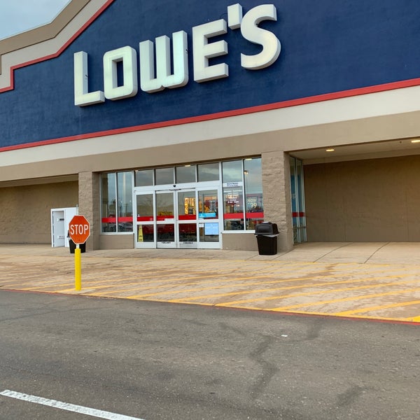 Lowe's Hardware Store in Oklahoma City