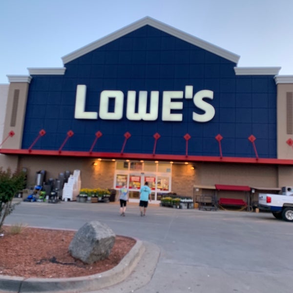 Lowe's 3801 North May Avenue