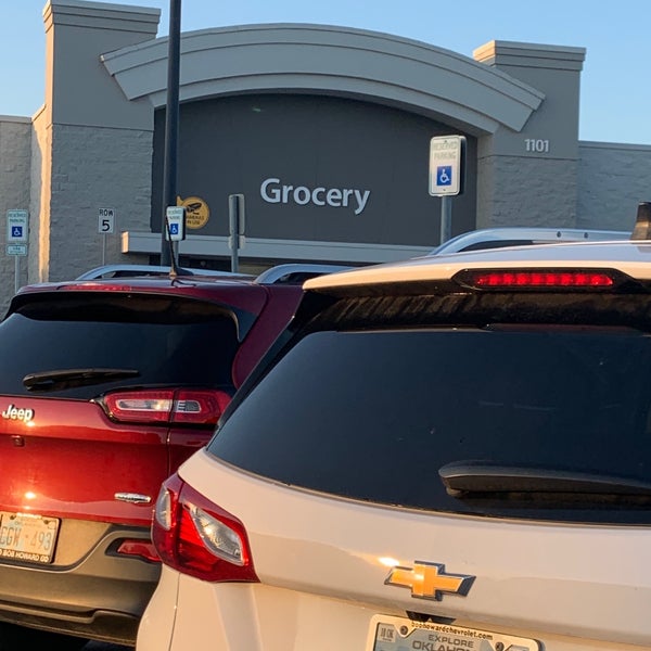 Walmart Neighborhood Market 6 tips from 402 visitors