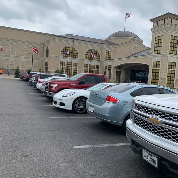 Das Foto wurde bei WinStar World Casino and Resort von Ethan H. am 5/28/2019 aufgenommen