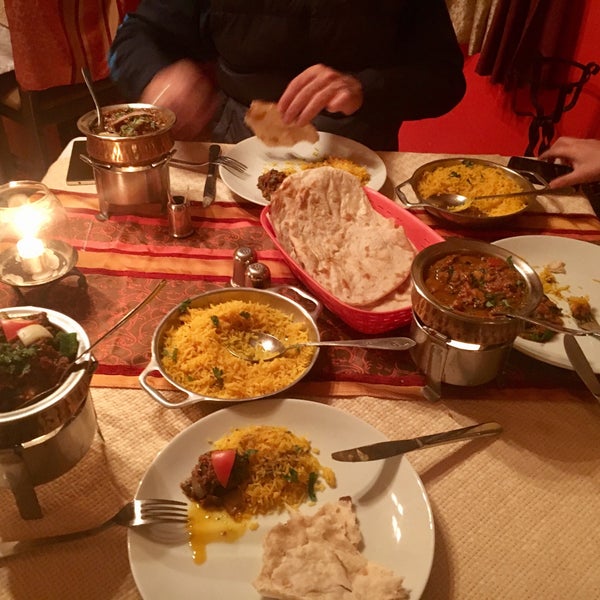 Photo taken at Jashan Indian Restaurant Karaolanoglu by Fırat K. on 3/1/2017