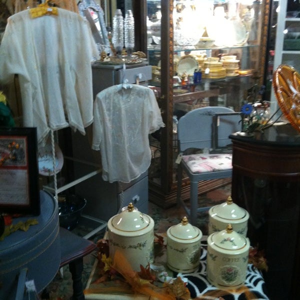 Mission Galleria Antique Store in Mission Inn Historic District